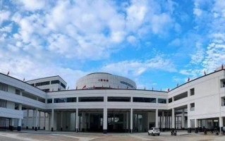 平江县职业技术学校-平江县职业技术学校可以考一本吗?？