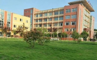 广元职业高级中学校电话-广元职业高级中学招生简章？