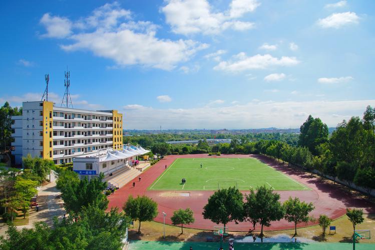 好高级技工学校_高级技工学校是大学吗-第1张图片-职教招生网 好高级技工学校_高级技工学校是大学吗-第1张图片-职教招生网