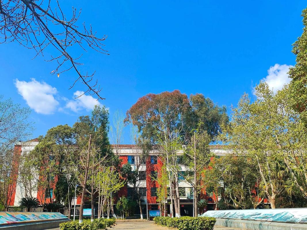四川省什邡市职业中专学校是民办吗_什邡市职业高中-第5张图片-职教招生网 四川省什邡市职业中专学校是民办吗_什邡市职业高中-第5张图片-职教招生网